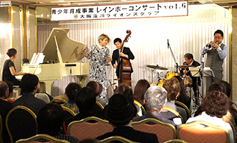プロミュージシャン演奏